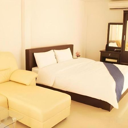 Plaifah Resort Ubon Song Khon Exteriör bild