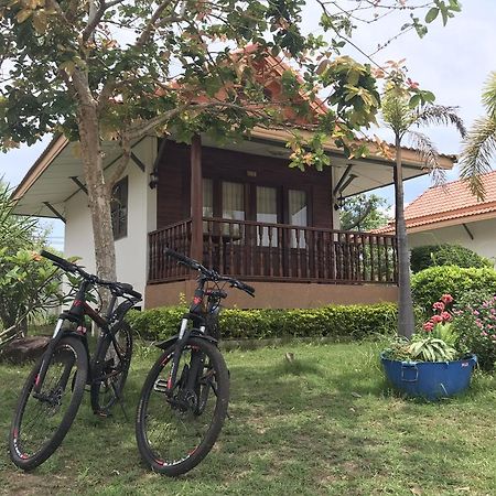 Plaifah Resort Ubon Song Khon Exteriör bild