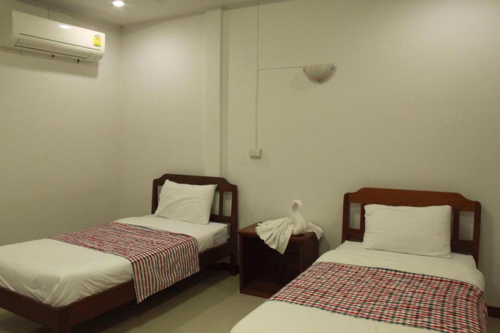 Plaifah Resort Ubon Song Khon Exteriör bild