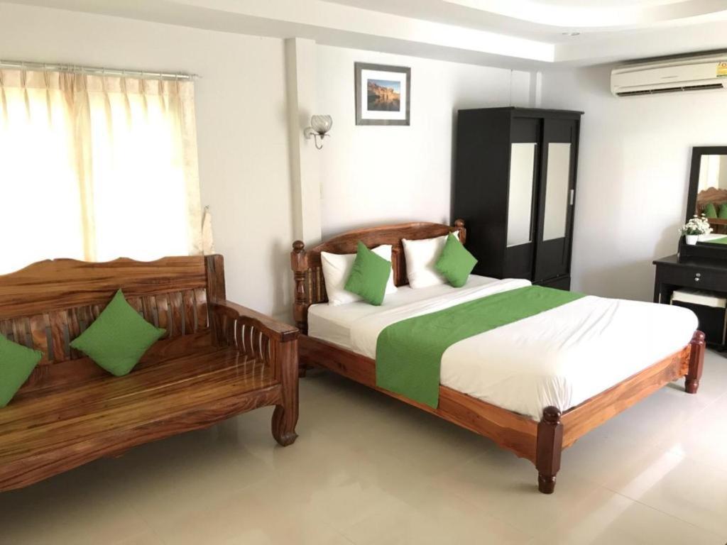 Plaifah Resort Ubon Song Khon Exteriör bild