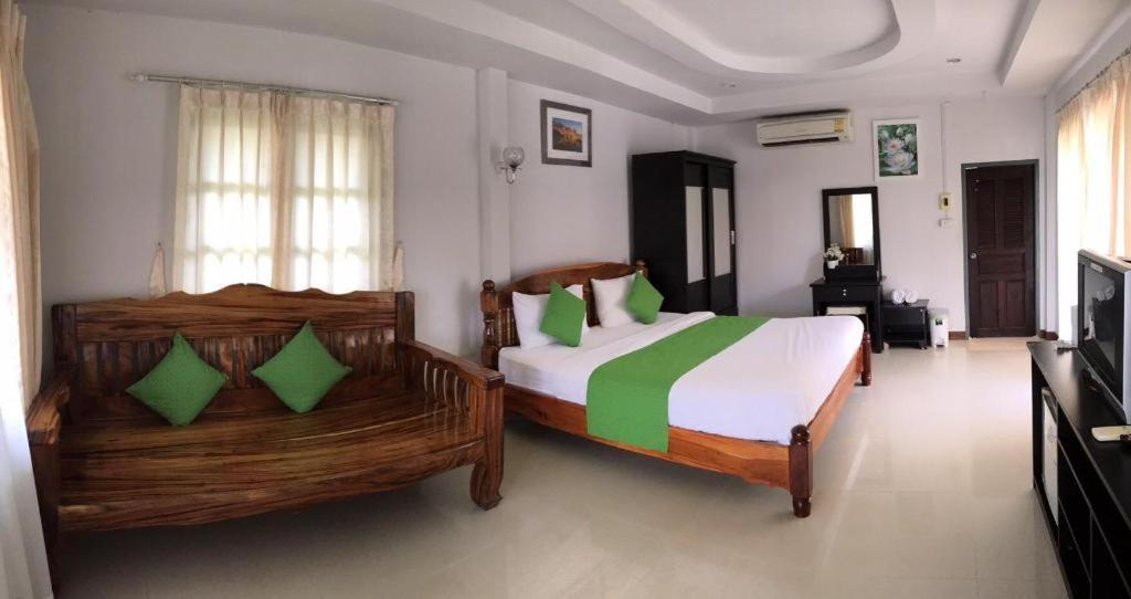 Plaifah Resort Ubon Song Khon Exteriör bild